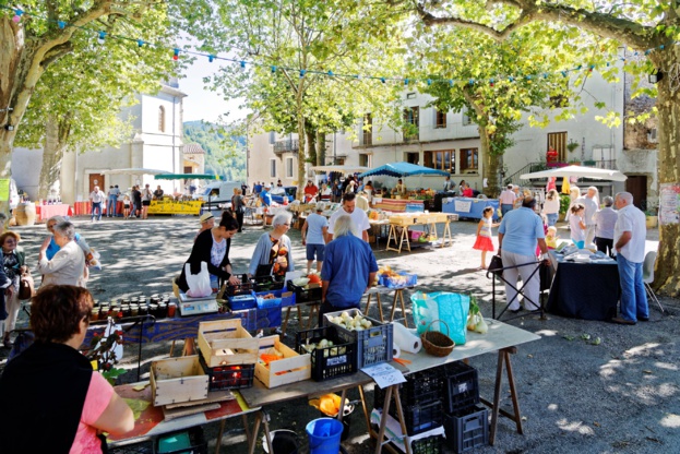 Marché et vide-grenier du 16 août