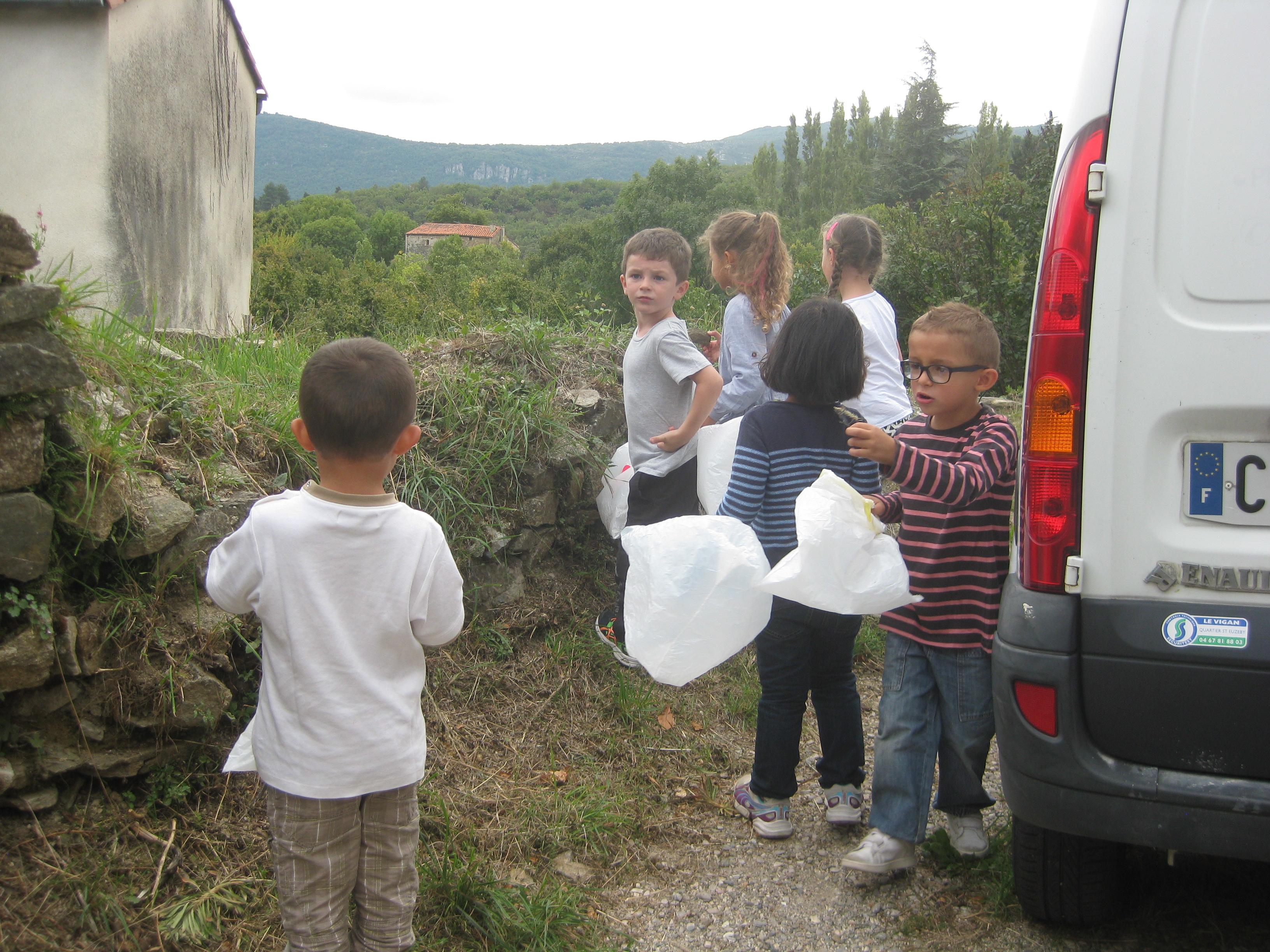 Activités périscolaires en images avec Danièle